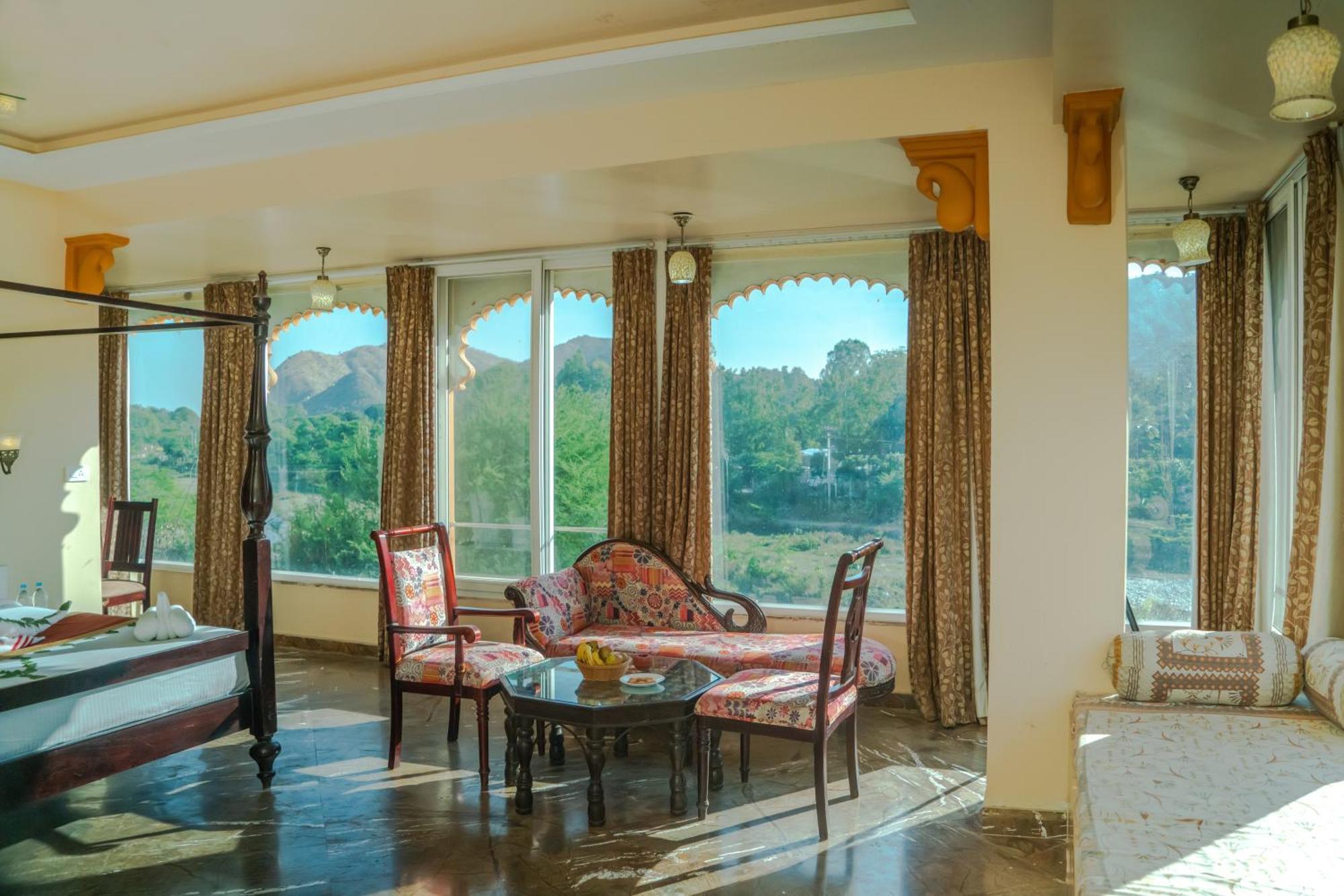 Udai Nature Valley Resort - A Peace Full Farmhouse Resort Udaipur Exteriör bild
