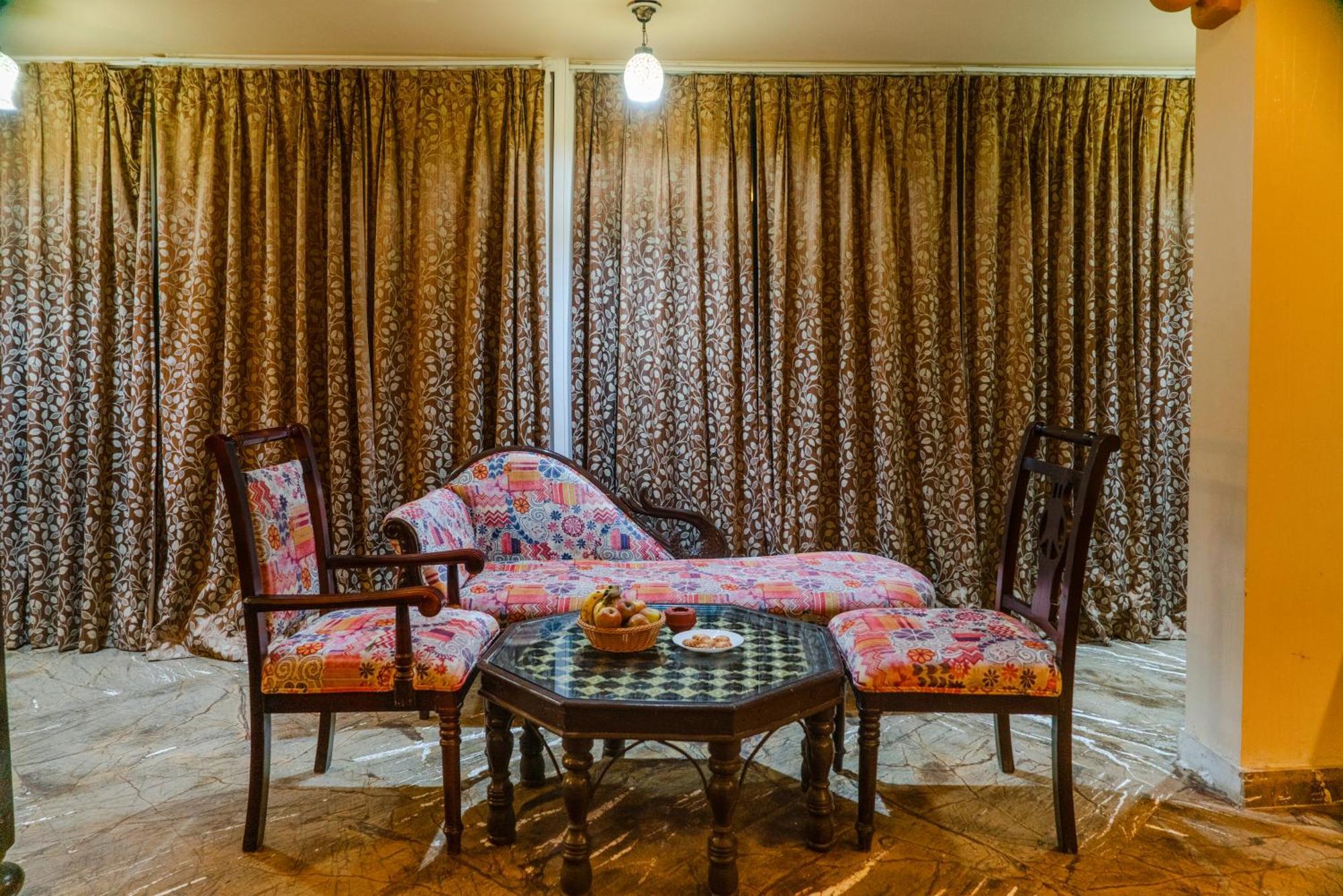 Udai Nature Valley Resort - A Peace Full Farmhouse Resort Udaipur Exteriör bild