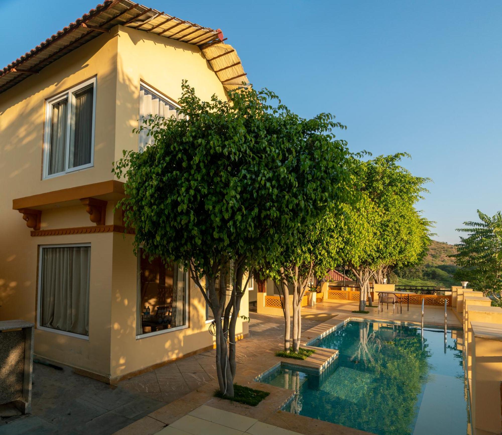 Udai Nature Valley Resort - A Peace Full Farmhouse Resort Udaipur Exteriör bild