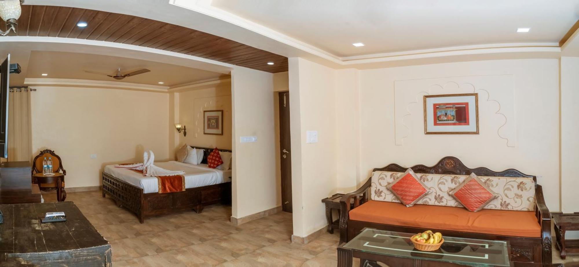 Udai Nature Valley Resort - A Peace Full Farmhouse Resort Udaipur Exteriör bild